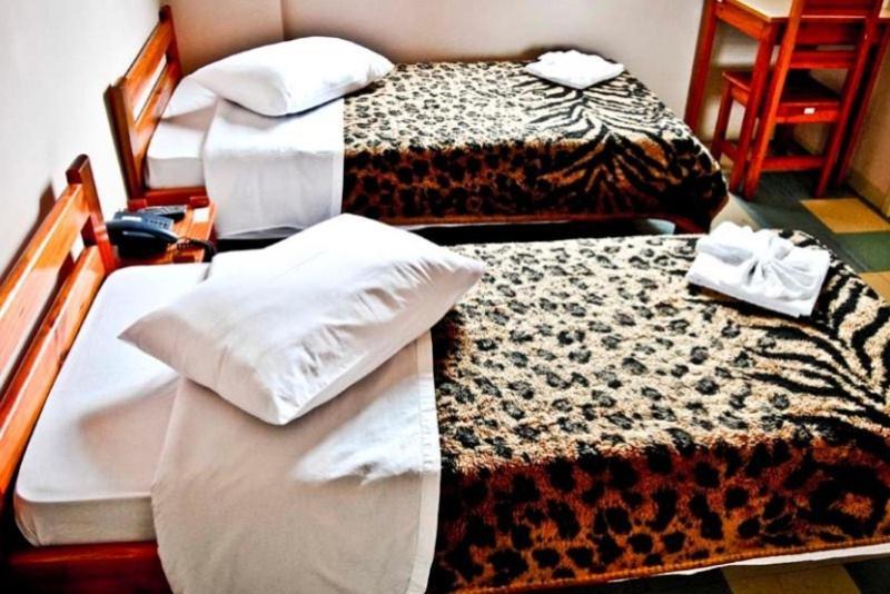 Hotel Puava Guarapuava Quarto foto